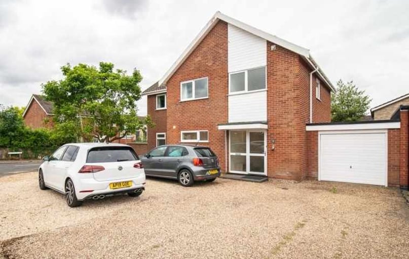 Salter Avenue, Earlham, Norwich - Image 1