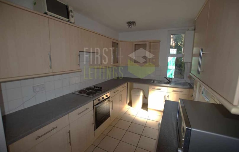 Lytham Road, Clarendon Park, Leicester - Image 1