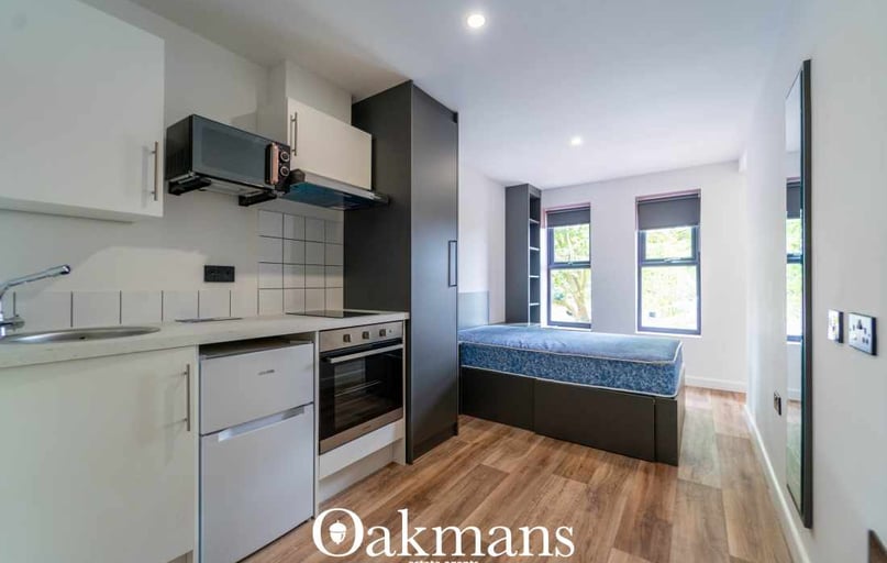 1 Twyning Road, Stirchley, Birmingham - Image 1