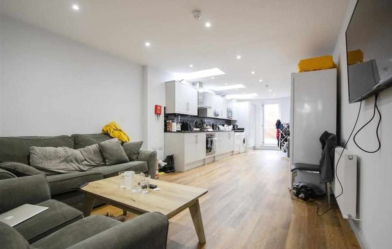 Hubert Road, Selly Park, Birmingham - Image 1