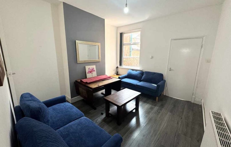 St. Leonards Road, Clarendon Park, Leicester - Image 1