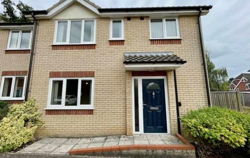 Betsy Close, Earlham, Norwich - Image 1