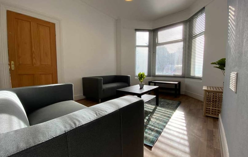 Heath, Cathays, Cardiff - Image 1