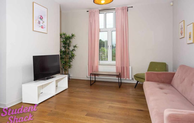 Park Grove Levenshulme Manchester, Levenshulme, Manchester - Image 1