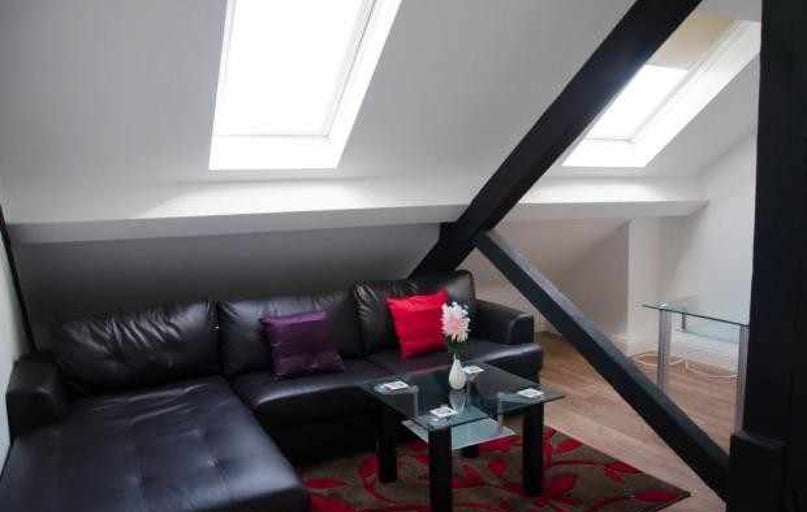 10 Albion Street, Highfields, Leicester - Image 1