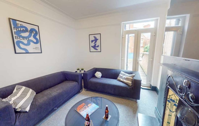 Kirby Road, City Centre, Leicester - Image 1