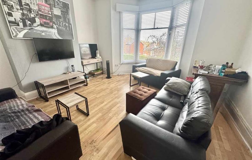 Junction Road, Sharrowvale, Sheffield - Image 1