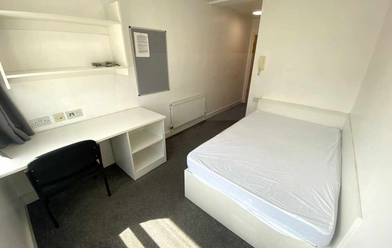 Newarke Street, City Centre, Leicester - Image 1