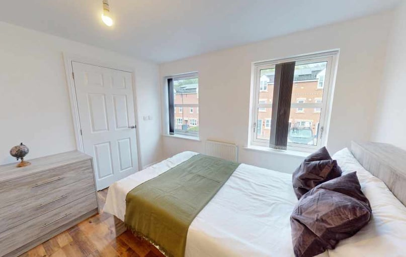 Blue Fox Close, City Centre, Leicester - Image 1