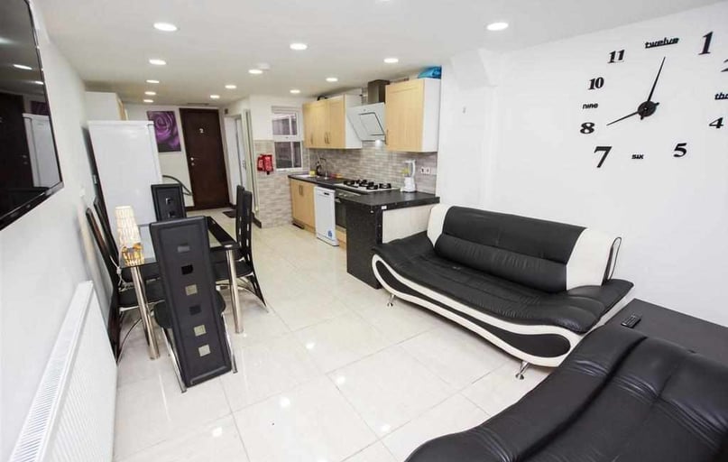 Tiverton Road, Selly Park, Birmingham - Image 1