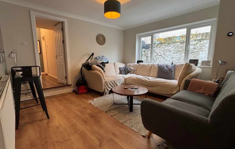 Roath, Plasnewydd, Cardiff - Image 1