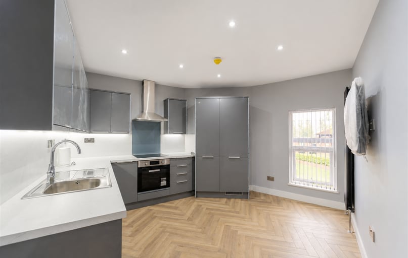 Raddlebarn Road, Selly Park, Birmingham - Image 1