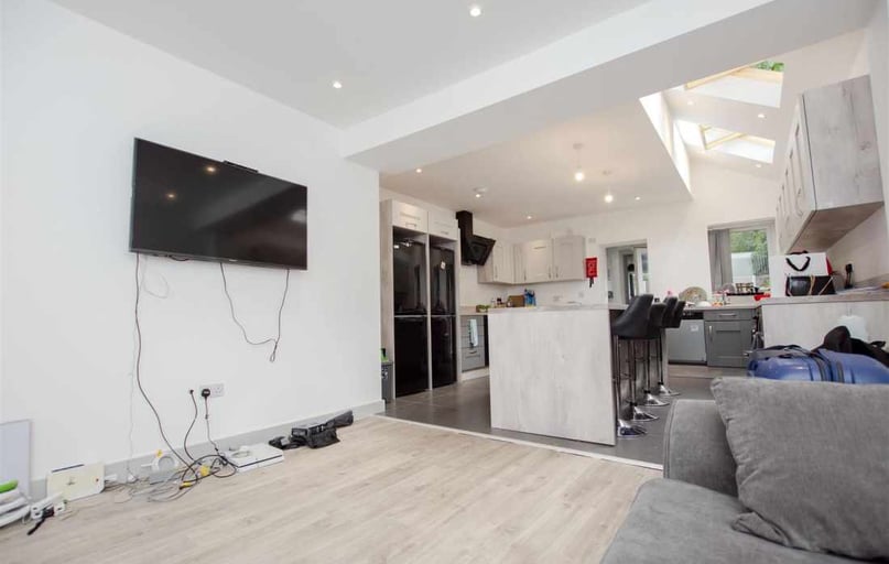98 Raddlebarn Road, Selly Park, Birmingham - Image 1