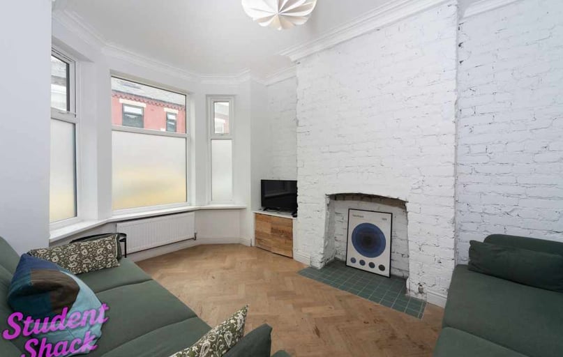 Ruskin Avenue Manchester, Rusholme, Manchester - Image 1