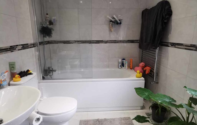 Gwydr Crescent, Uplands, Swansea - Image 1