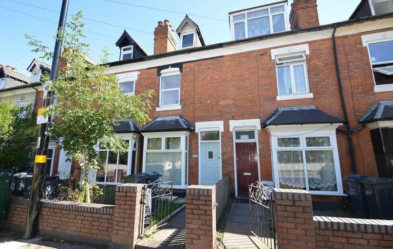 Pershore Road, Selly Park, Birmingham - Image 1