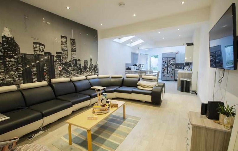 Tiverton Road, Selly Park, Birmingham - Image 1