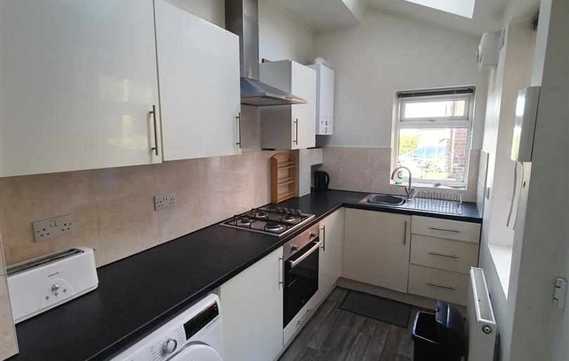 Howard Road, Crookesmoor, Sheffield - Image 1