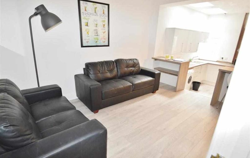 Heeley Road, Selly Park, Birmingham - Image 1