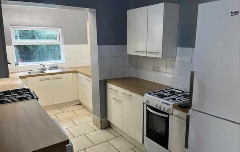 Broomgrove Road, Broomhall, Sheffield - Image 1