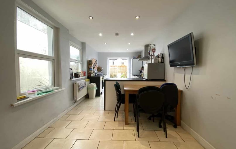 Adamsdown, Adamstown, Cardiff - Image 1