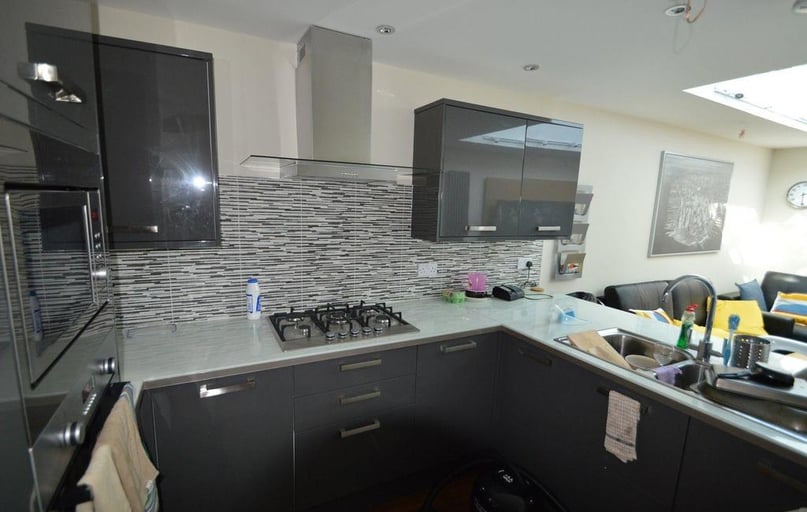 Hubert Road, Selly Park, Birmingham - Image 1