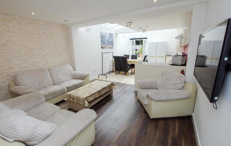 Hubert Road, Selly Park, Birmingham - Image 1