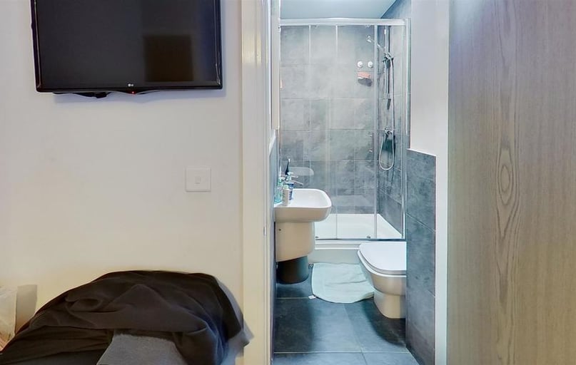 Umberslade Road, Stirchley, Birmingham - Image 1