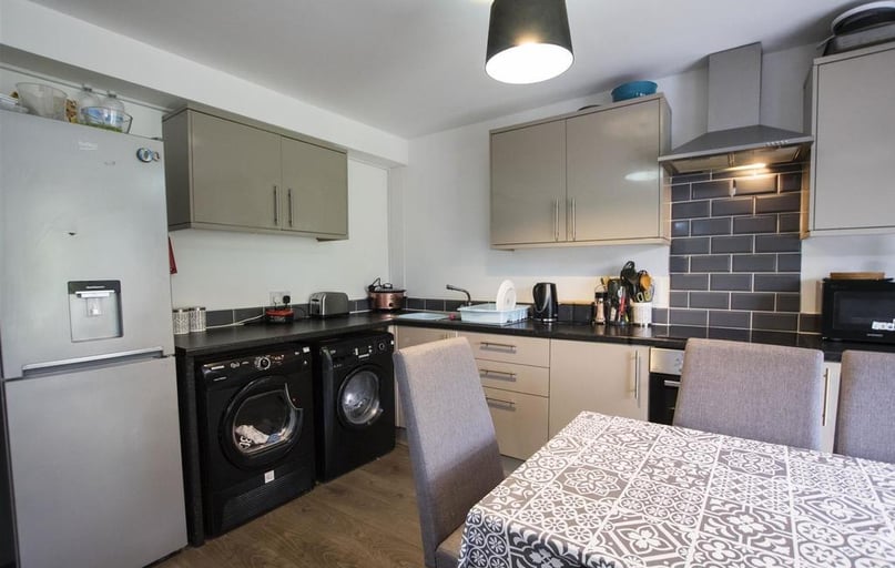 Watford Road, Cotteridge, Birmingham - Image 1