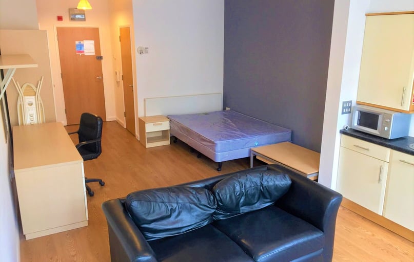 The Kingsway, Portland House, City Centre, Swansea - Image 1