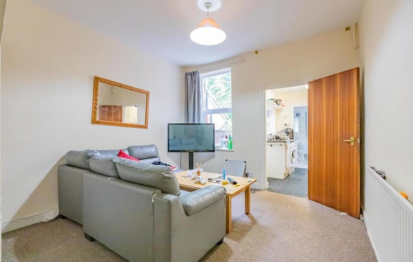 Gleave Road, Selly Park, Birmingham - Image 1