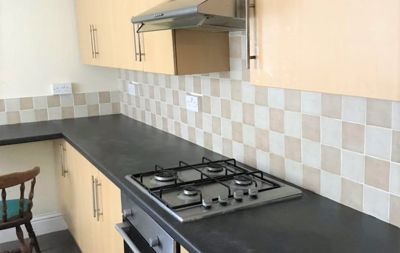 King Edwards Road, Brynmill, Swansea - Image 1