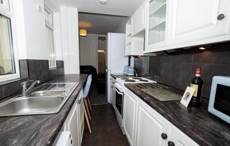 Winnie Road, Selly Park, Birmingham - Image 1