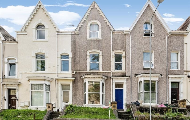 Brynymor Crescent, Brynmill, Swansea - Image 1