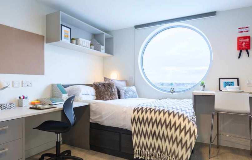 Studio Club, Livin, City Road, 21-27 City Road, City Centre, Cardiff - Image 1