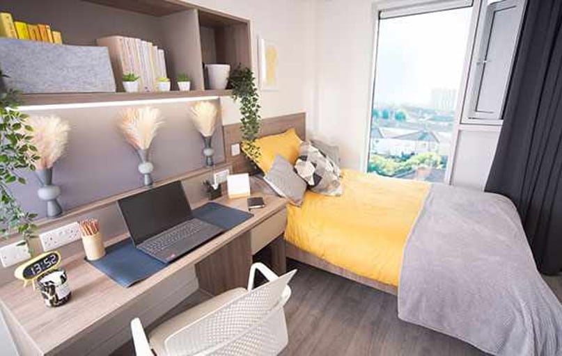 Riverside En-suite Room Floors 3-4, CODE Harper Road, 60 Harper Road, Far Gosford, Coventry - Image 1