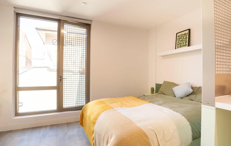 Premium Studio, Bentley House, 10 Moland Street, City Centre, Birmingham - Image 1