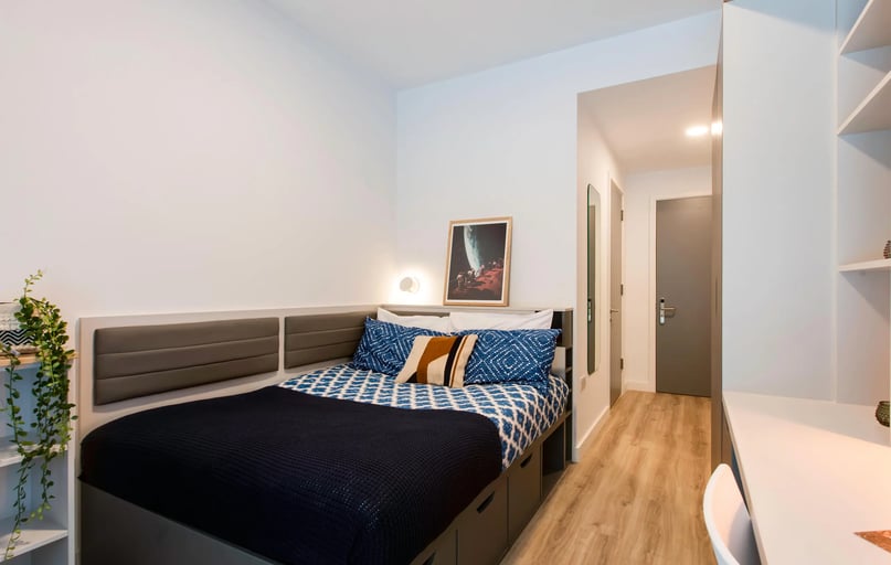 Townhouse Classic En Suite, Highfield Park, 274 North Circular Road, City Centre, Dublin - Image 1