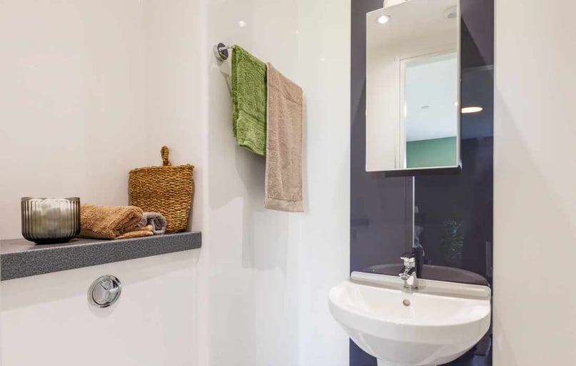 Large Studio, Element, 78-89 Alscot Road, Bermondsey, London - Image 1