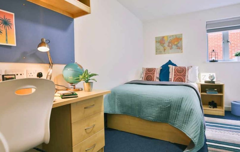 Apartment Classic 2 Bed, Pavilion Court, 1-54 Station Road West, Canterbury - Image 1