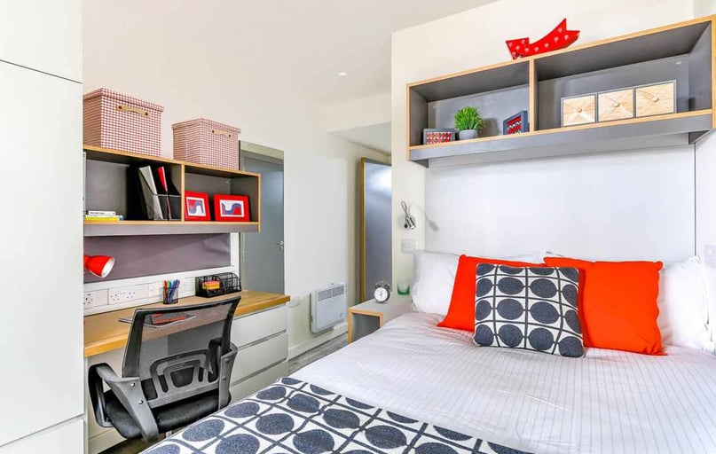 Bronze Ensuite, The Cam Foundry, 315 Mill Road, City Centre, Cambridge - Image 1