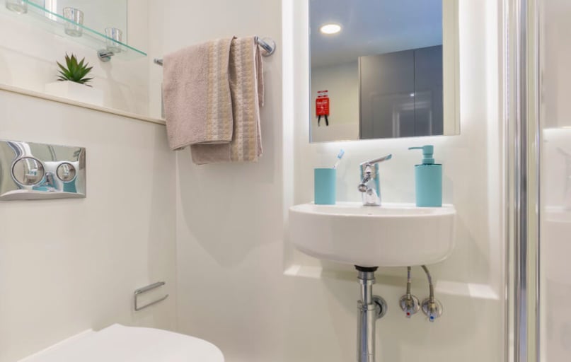 Classic Studio, Livin, City Road, 21-27 City Road, City Centre, Cardiff - Image 1