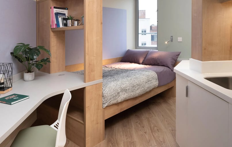 Standard Studio, The Curve, 14 Fieldgate Street, Shoreditch, London - Image 1