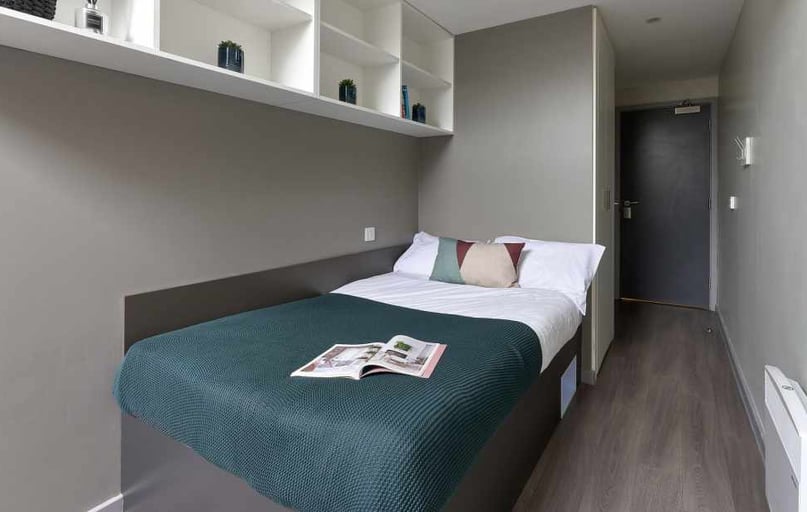 Ensuite Penthouse, Gosford Gate, 1 Far Gosford Street, Far Gosford, Coventry - Image 1