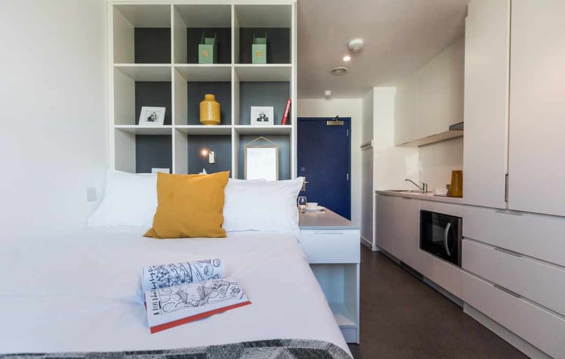 Silver Studio, Vogue Studios, 106 Lewes Road, City Centre, Brighton - Image 1