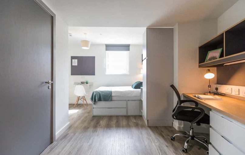 Gold Studio, The Cam Foundry, 315 Mill Road, City Centre, Cambridge - Image 1