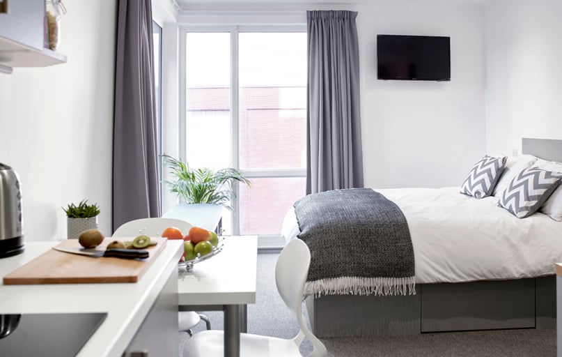 Studio Gold Deluxe, Lace Market Studios, 7 Belward Street, City Centre, Nottingham - Image 1