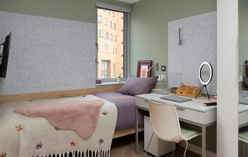 Classic Studio, The Curve, 14 Fieldgate Street, Shoreditch, London - Image 1