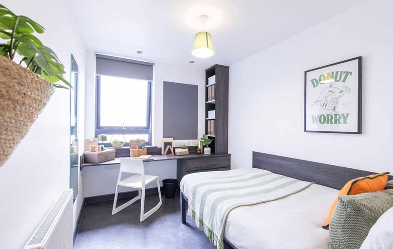 4 Bed En-suite, The Foundry, 5 Clarence Street, Shieldfield, Newcastle - Image 1