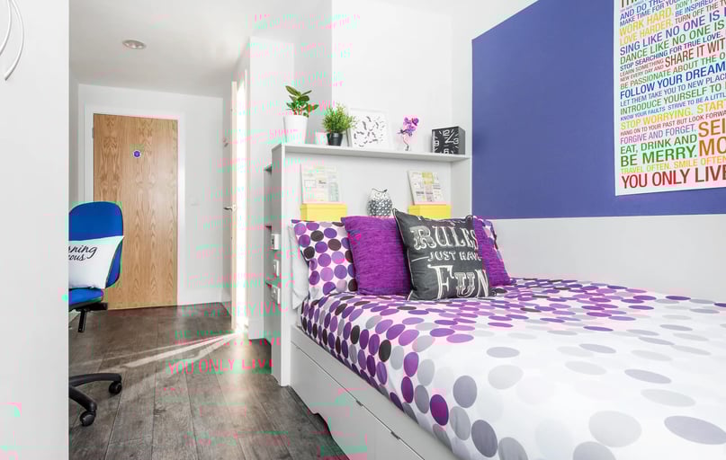 Classic En Suite, Ablett House, 2 Great Crosshall Street, City Centre, Liverpool - Image 1